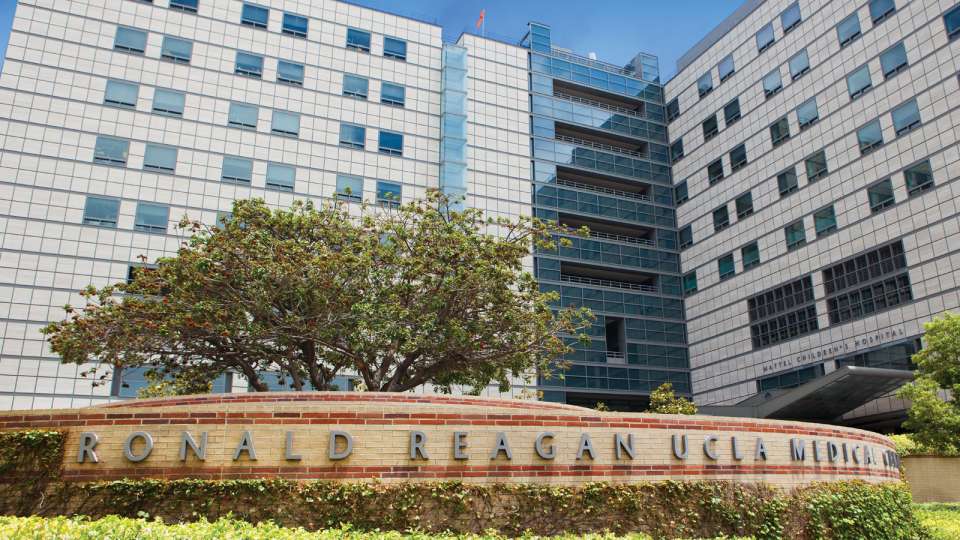 Standar Kualitas Ronald Reagan UCLA Medical Center Amerika
